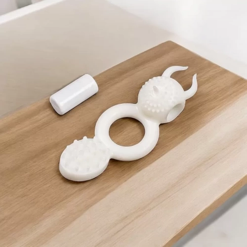 Vòng Đeo Dương Vật Đầu Trâu